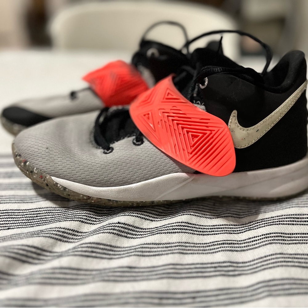 Nike Kyrie flytrap shoes.